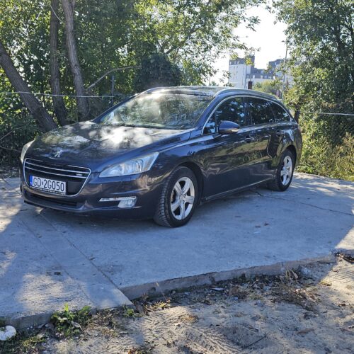 Peugeot 508 SW 2011