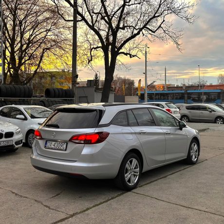 OPEL ASTRA K Polift