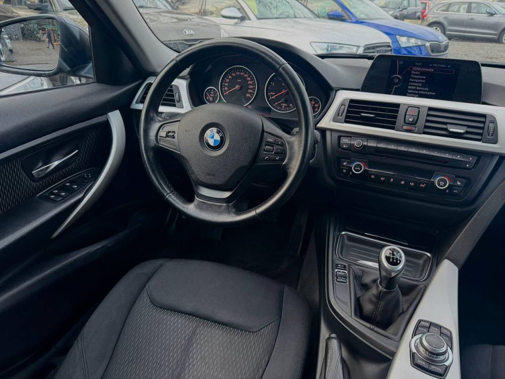 BMW 320D F31