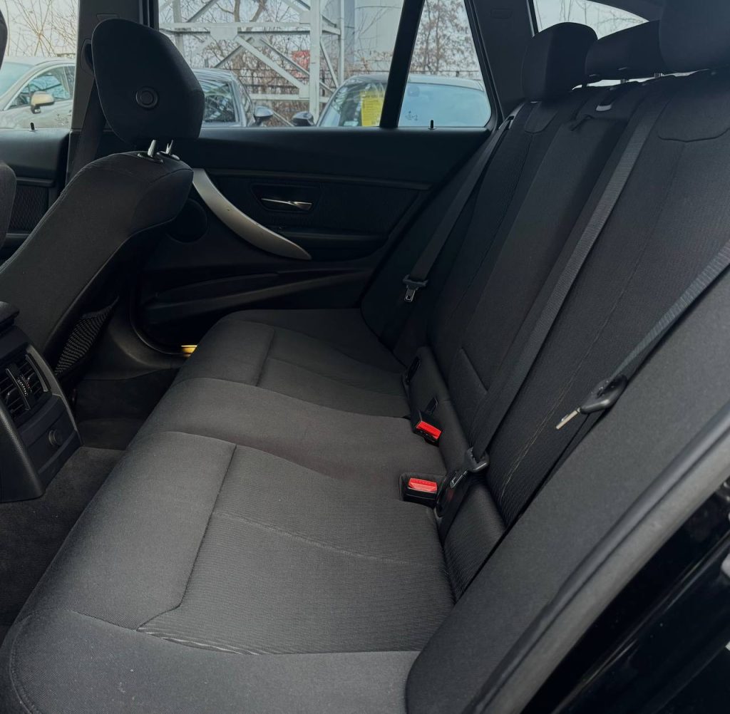 BMW 320D F31