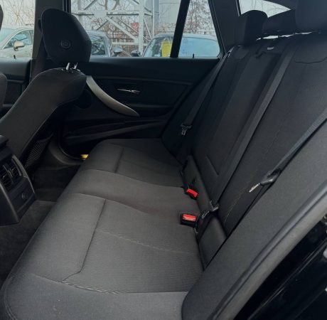 BMW 320D F31