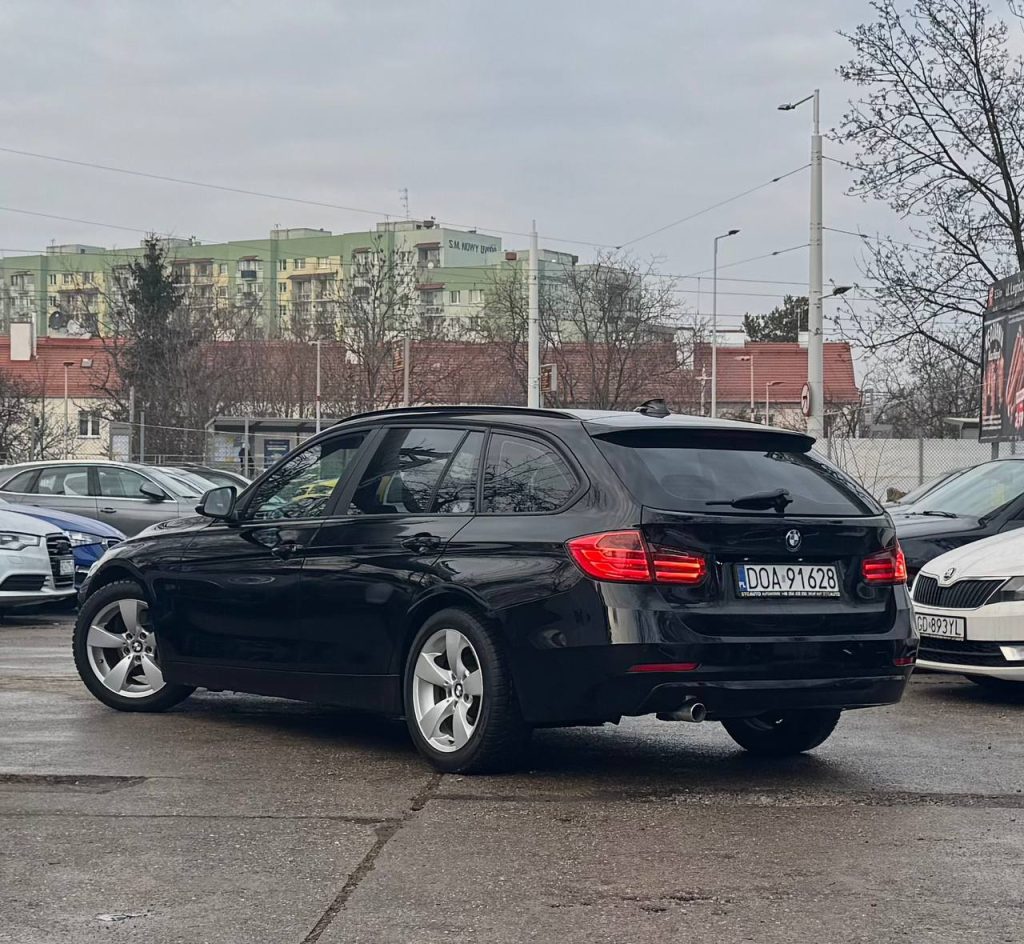 BMW 320D F31