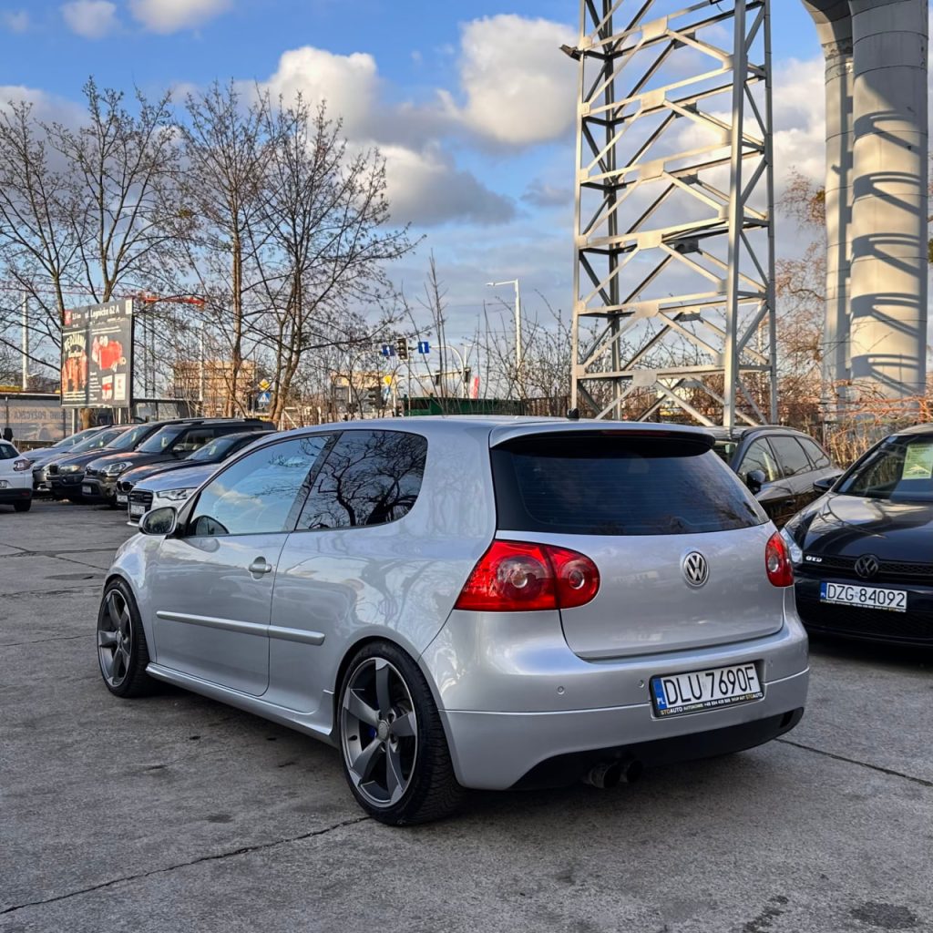 Volkswagen Golf 5 GTI