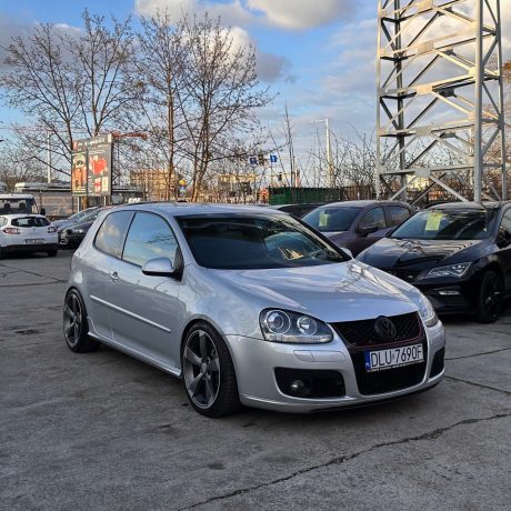 Volkswagen Golf 5 GTI