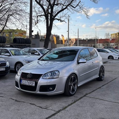 Volkswagen Golf 5 GTI