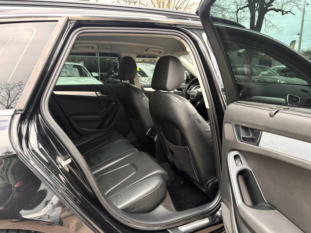 Audi A4 B8 Avant S-line