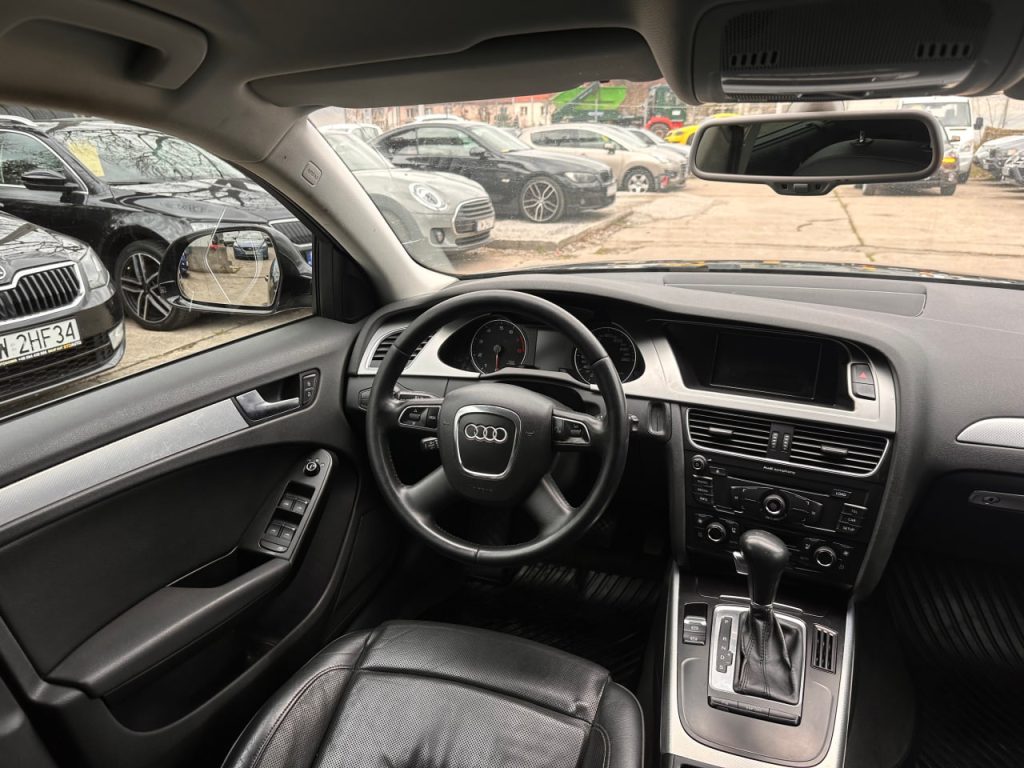 Audi A4 B8 Avant S-line