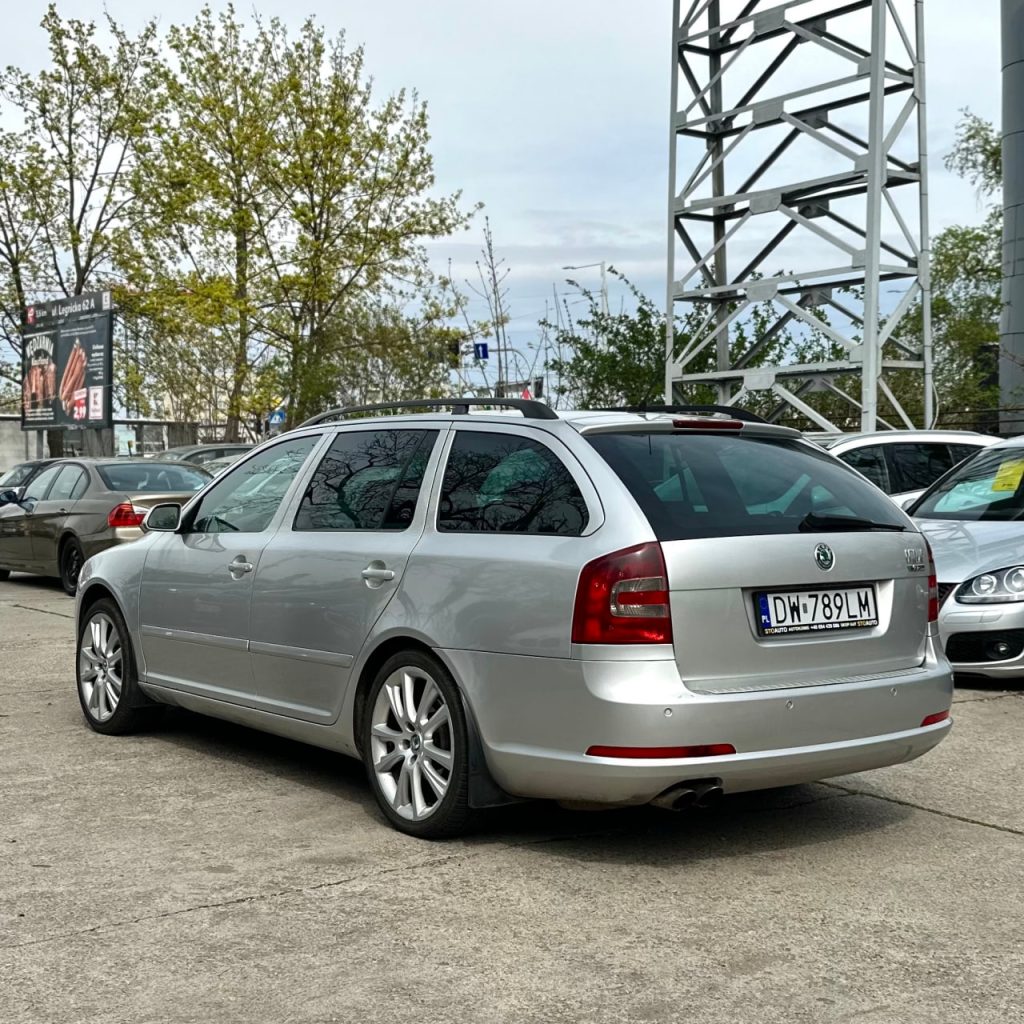 Skoda Octavia II RS