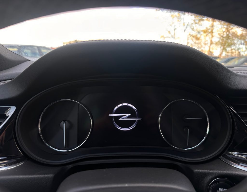 Opel Insignia B Sports Tourer (FL)
