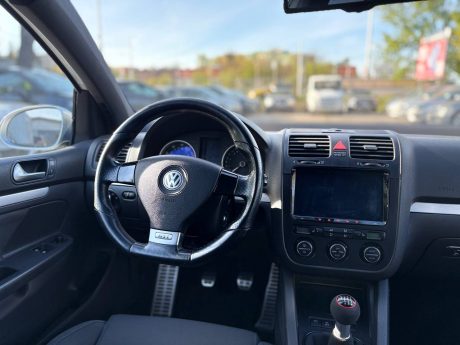 Volkswagen Golf 5 GTI