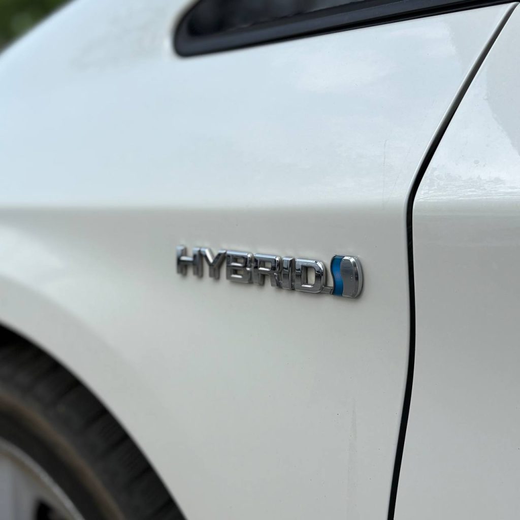 Toyota Prius 30