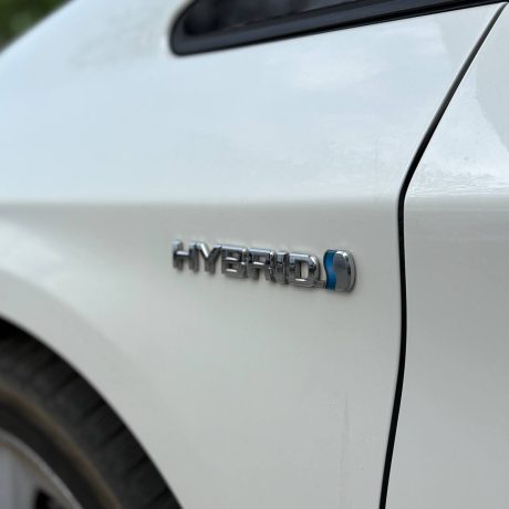 Toyota Prius 30