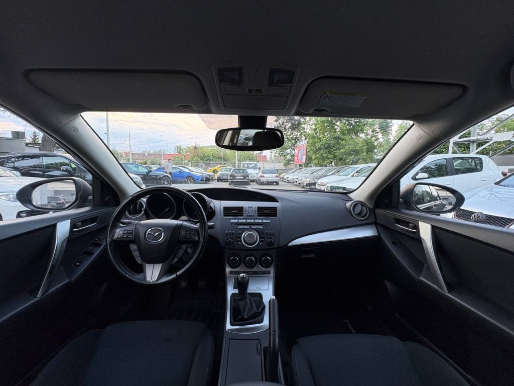 Mazda 3 BL
