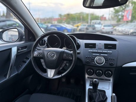 Mazda 3 BL