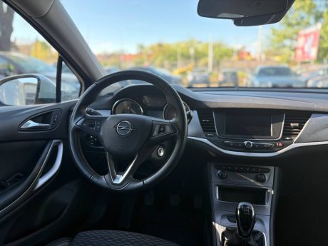 OPEL ASTRA K Polift