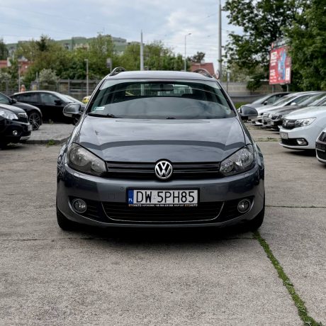 Volkswagen Golf VI