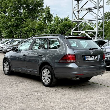 Volkswagen Golf VI