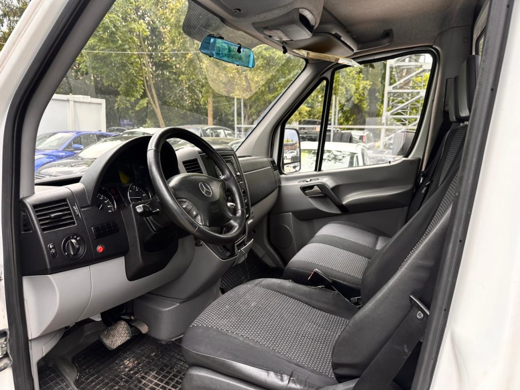 Mercedes- Benz Sprinter 311CDI