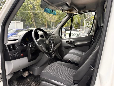 Mercedes- Benz Sprinter 311CDI