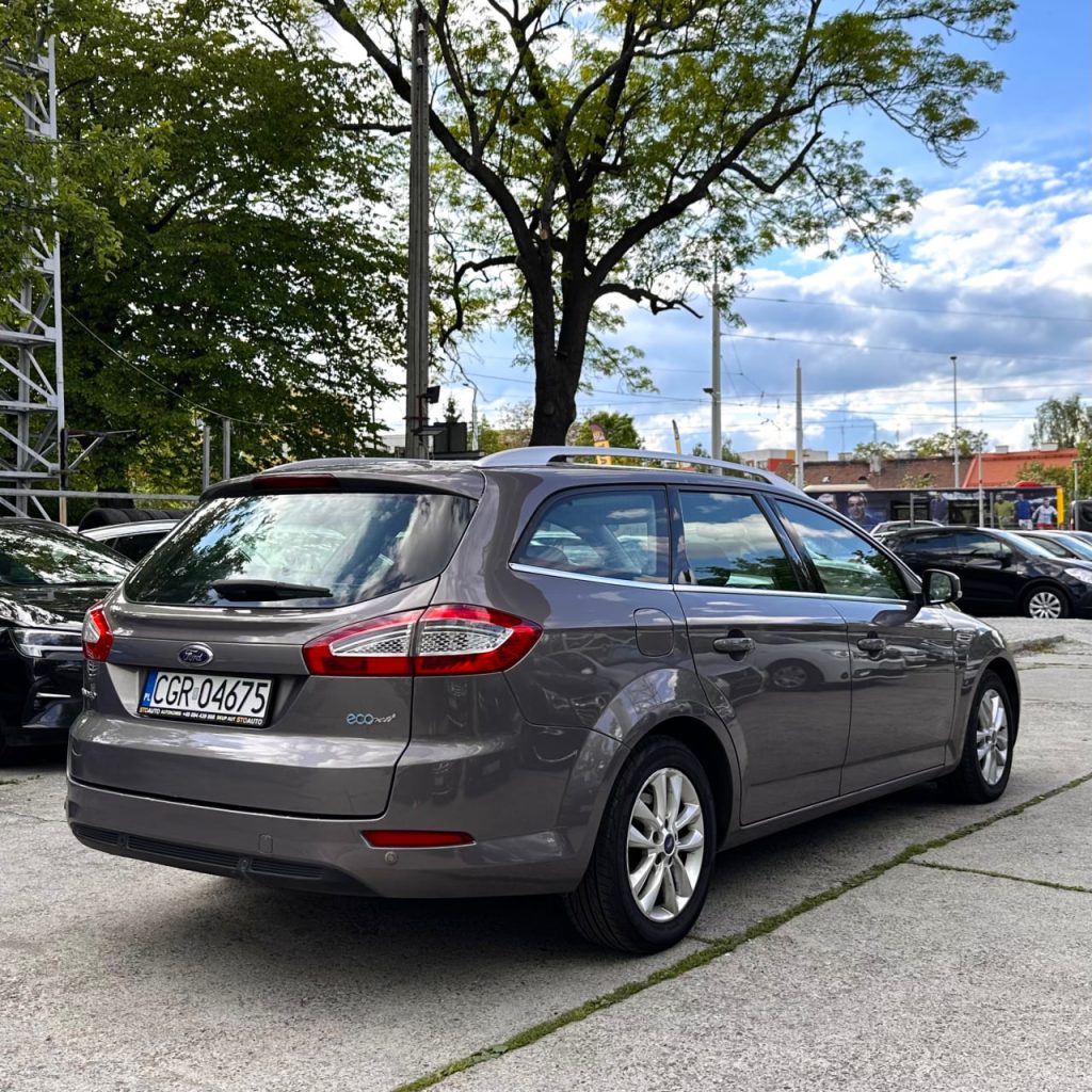 Ford Mondeo MK4 Polift