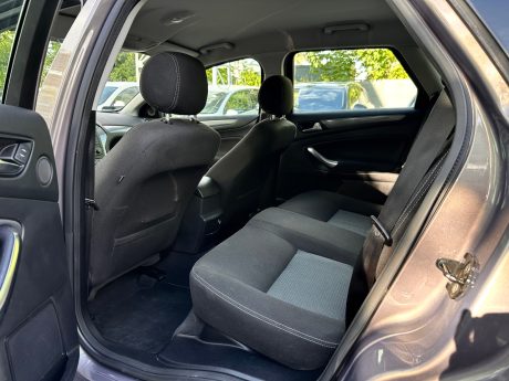 Ford Mondeo MK4 Polift