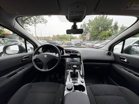 Peugeot 3008 SUV Polift