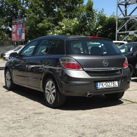 Opel Astra H