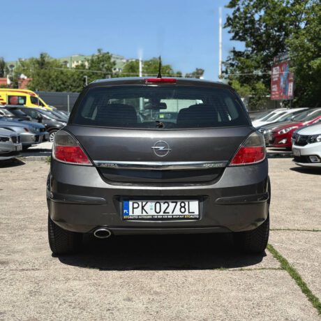Opel Astra H