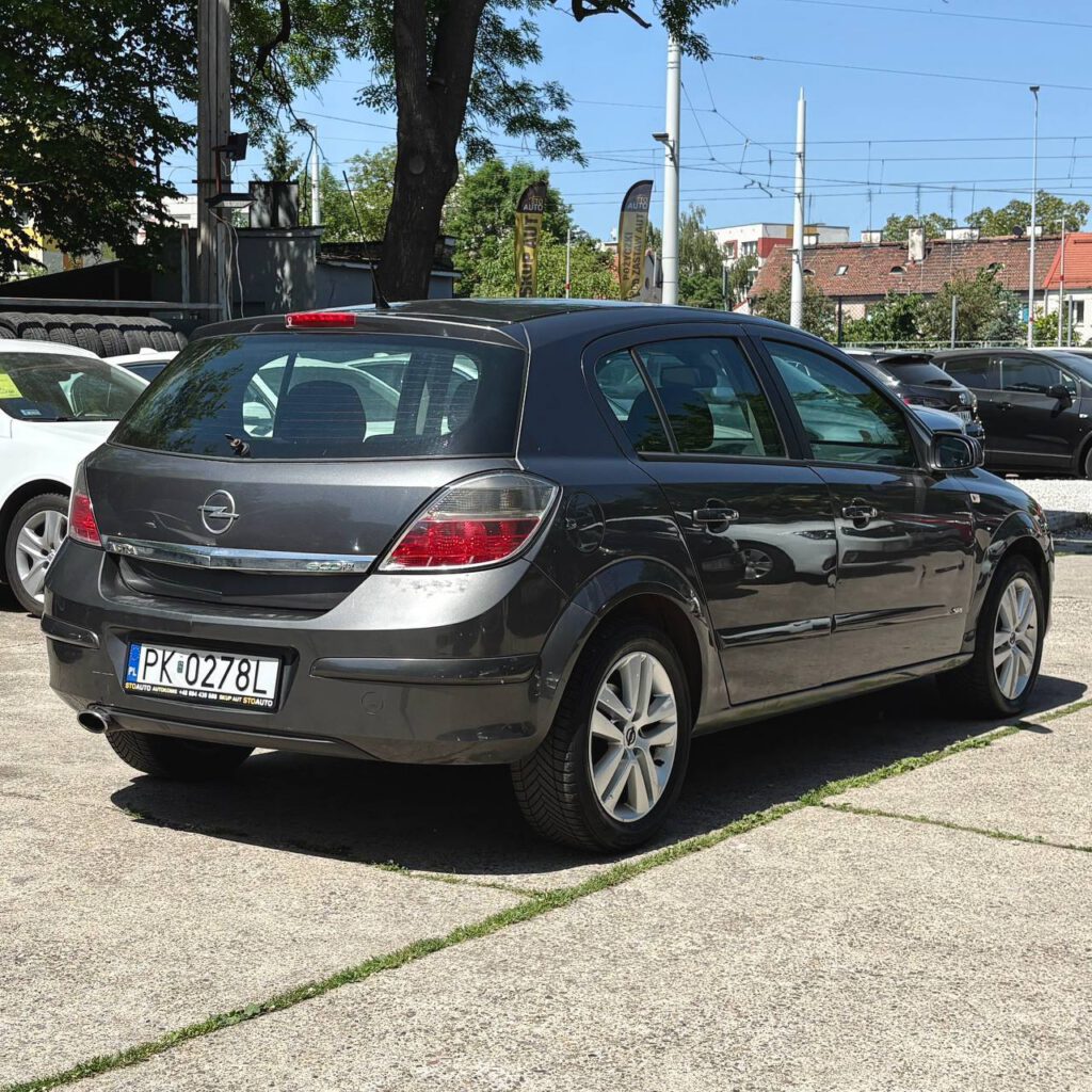 Opel Astra H