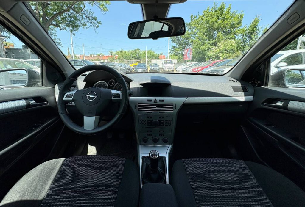 Opel Astra H