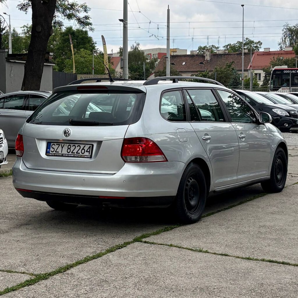 Volkswagen Golf V