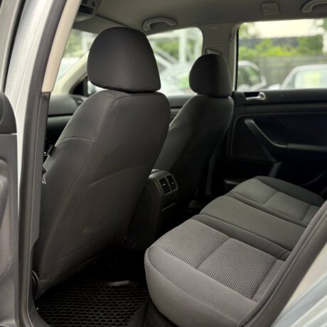 Volkswagen Golf V