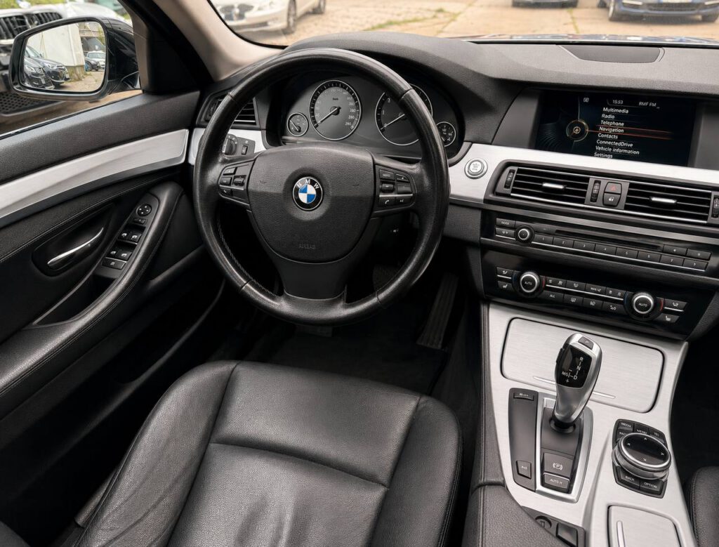 BMW 520d Touring F11