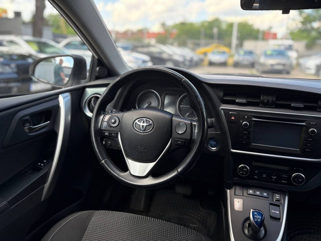 Toyota Auris
