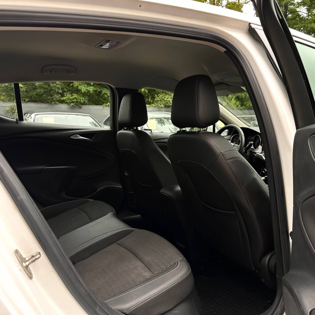 Opel Astra K