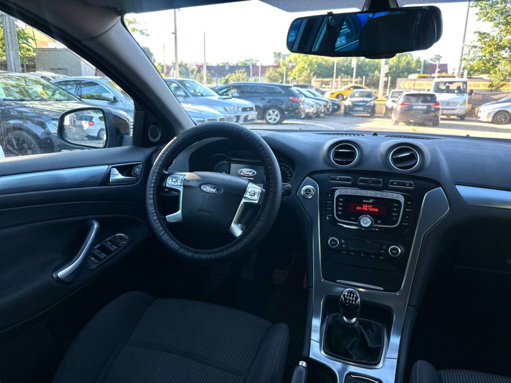 Ford Mondeo MK4 Polift