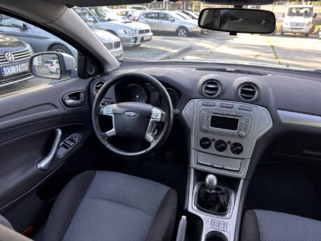 Ford Mondeo MK4