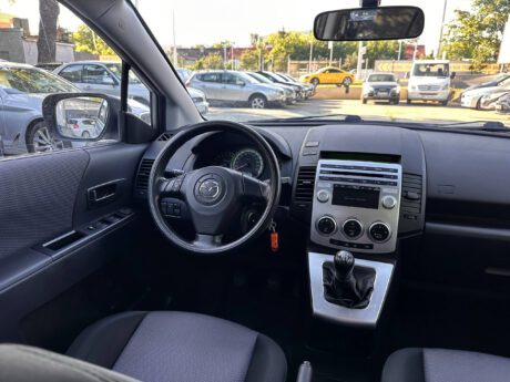 Mazda 5