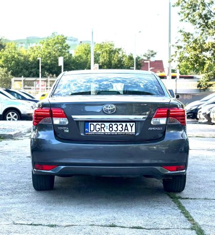 Toyota Avensis T27 D-4D Polift