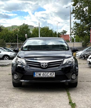 Toyota Avensis T27 Polift