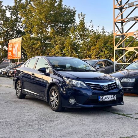 Toyota Avensis T27 Polift