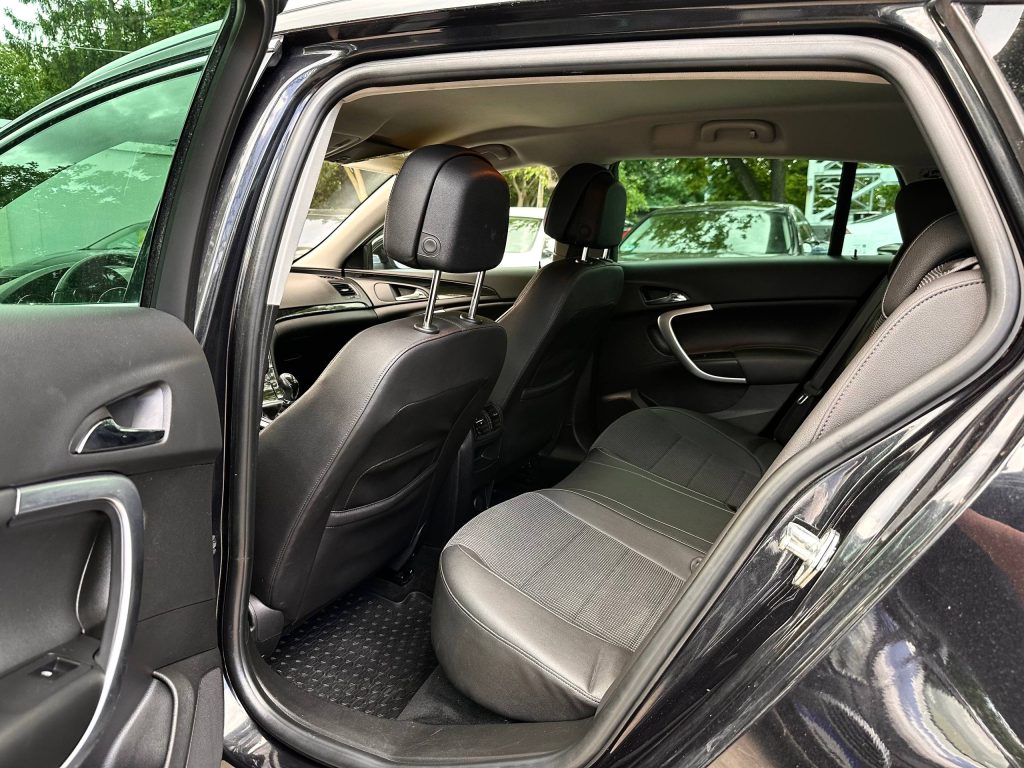 Opel insignia A Sports Tourer