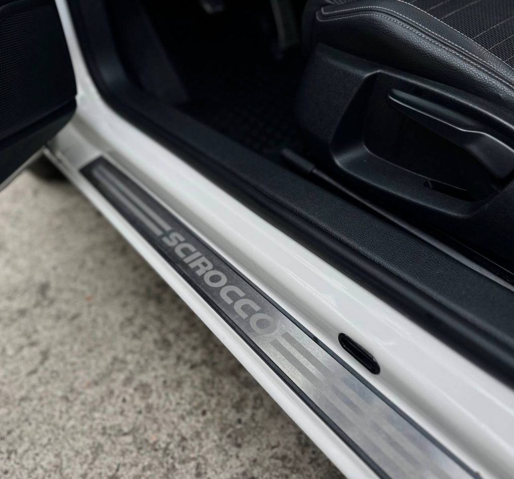 VOLKSWAGEN SCIROCCO