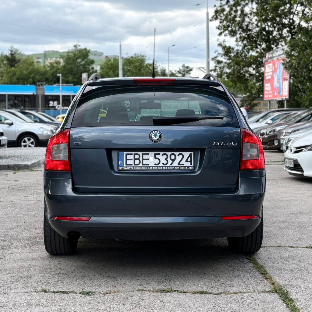 Skoda Octavia II Polift