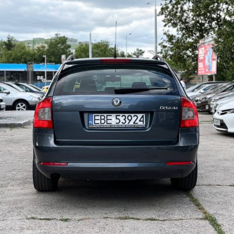 Skoda Octavia II Polift