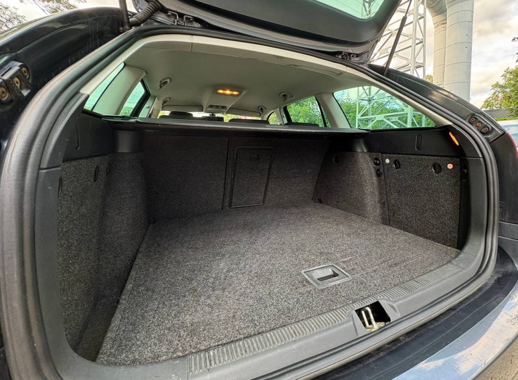 Skoda Octavia II Polift