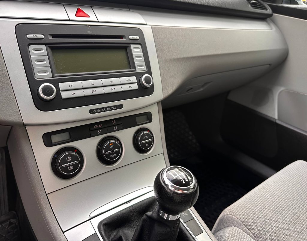 Volkswagen Passat B6