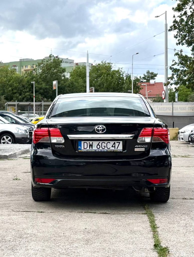 Toyota Avensis T27 Polift