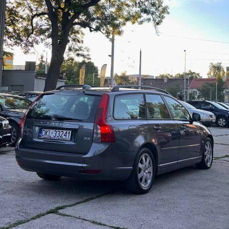 VOLVO V50 POLIFT
