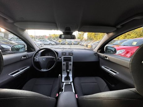 VOLVO V50 POLIFT